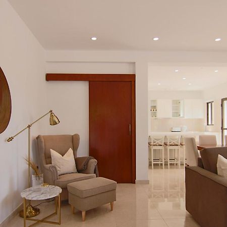 Phaedrus Living: City View Luxury Flat Androcleous Πάφος Εξωτερικό φωτογραφία
